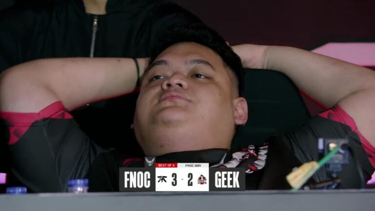 Sang Raja Langit Turunkan The King Slayer Ke Lower Bracket