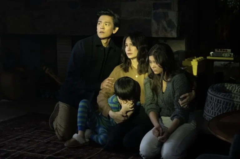 John Cho Hadapi Teror Teknologi AI Mengerikan di Trailer Afraid