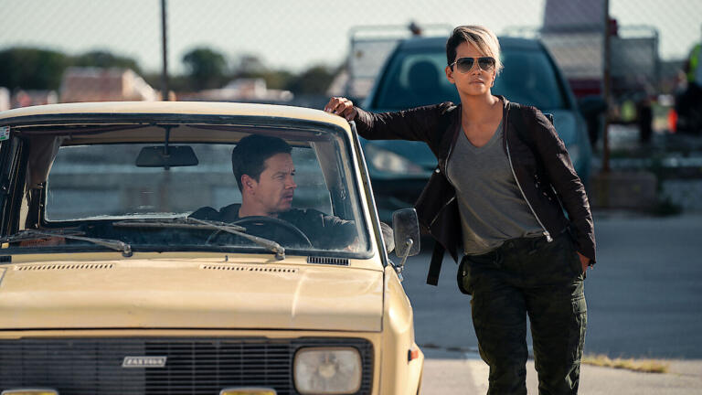 Sinopsis The Union, Film Komedi Aksi Terbaru Mark Wahlberg