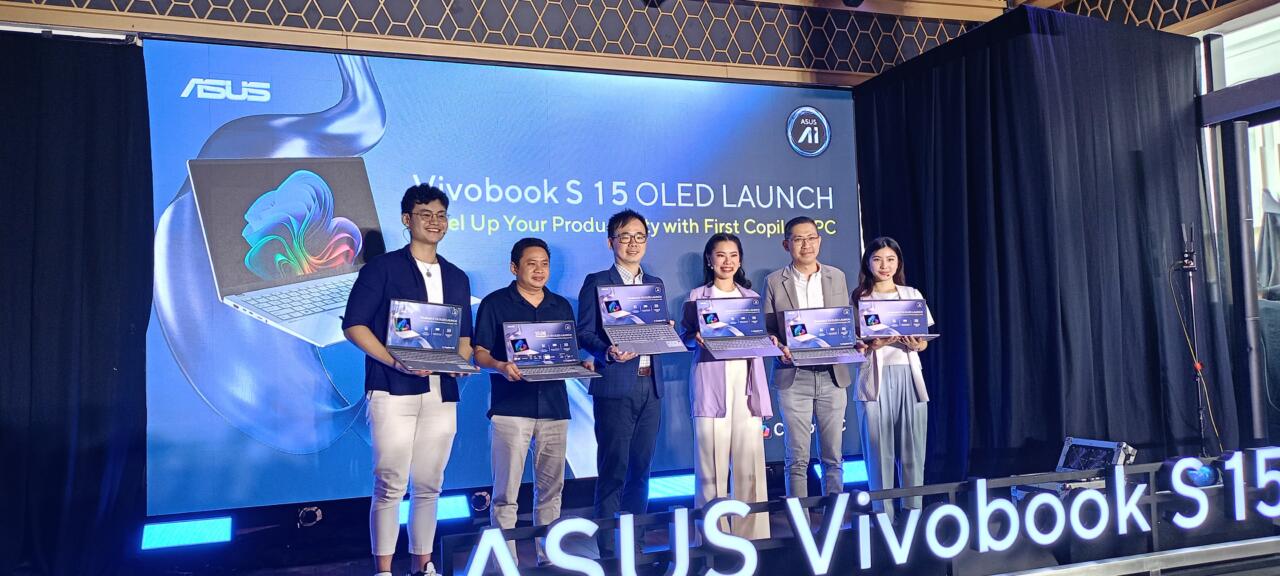 ASUS Luncurkan Laptop Copilot Vivobook S15 OLED