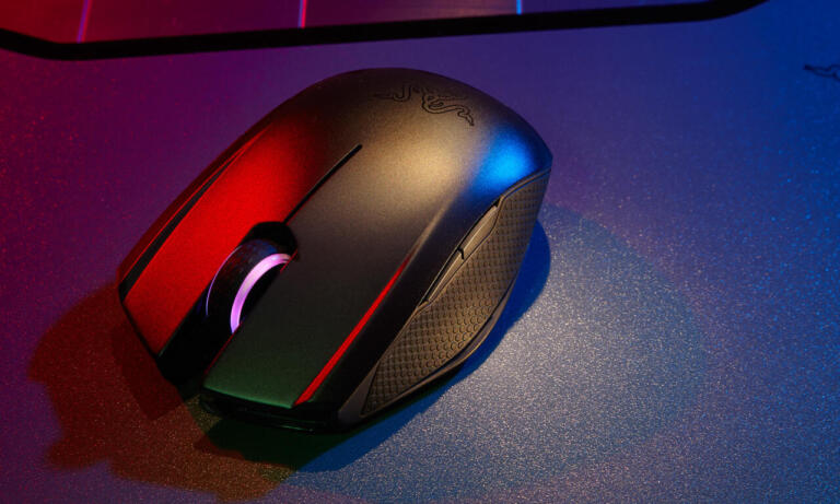 10 Rekomendasi Mouse Gaming Wireless Terbaik 2024