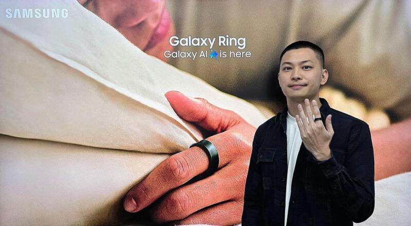 Galaxy Ring Kevin Anggara