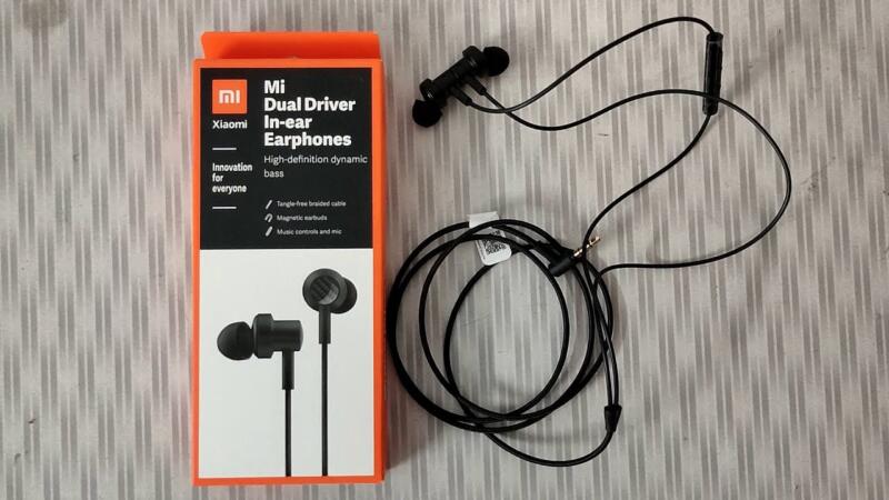 Daftar Earphone Murah 2024