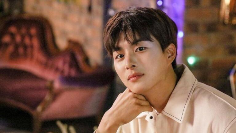 Biodata 2 Pemeran Utama Drama Korea The Road in Between