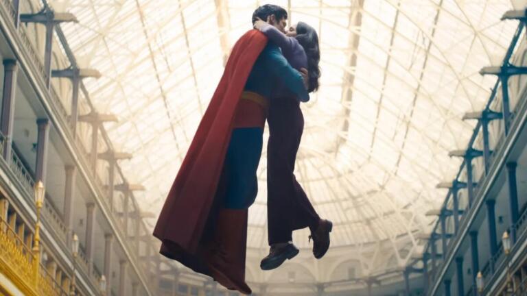 Trailer Superman/DC