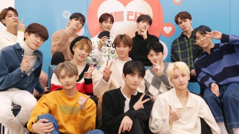 SEVENTEEN Tampil di Disney Parks Magical Christmas