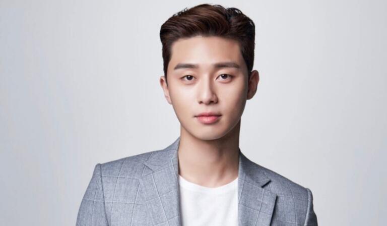 Park Seo Joon Dikonfirmasi akan Bintangi Drama Romcom Waiting for Gyeongdo