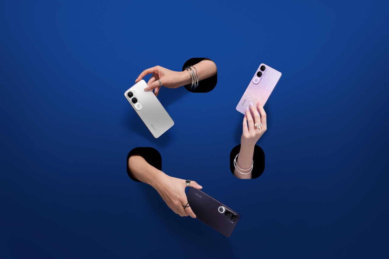 Smartphone vivo V40 dan V40 Lite Siap Temani Kamu di Tahun Ular Kayu 1 V40 Lite