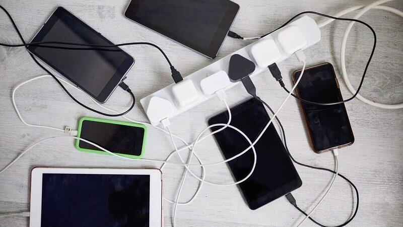 Tips Merawat Charger Smartphone Agar Tidak Cepat Rusak Dafunda