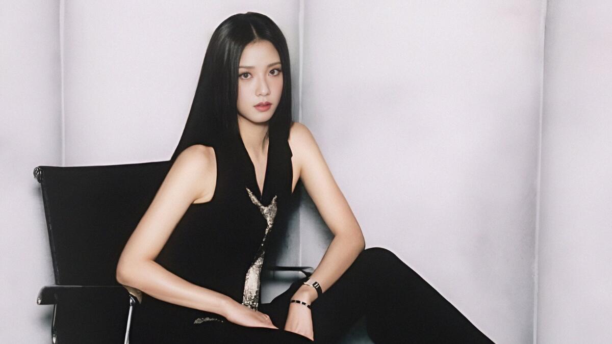 Comeback Jisoo BLACKPINK dengan Mini Album Amortage yang Spektakuler!