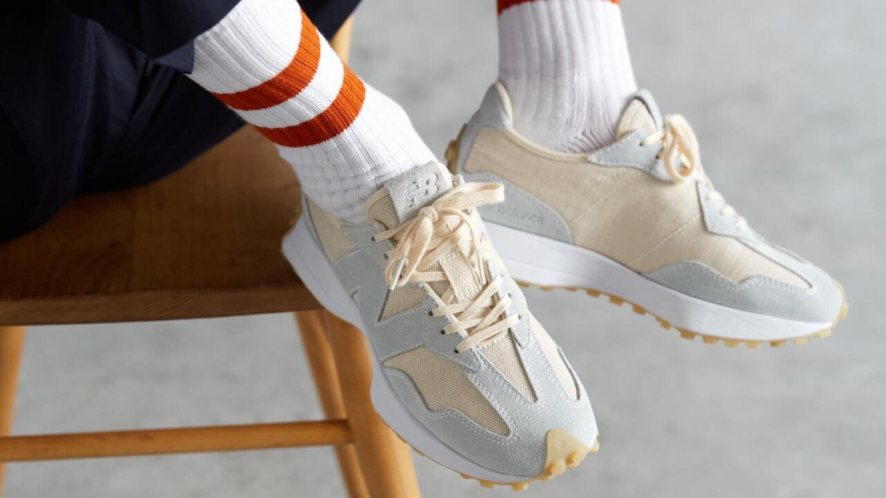 Manfaatkan Promo Sport Blibli! Ini 5 Fakta Menarik tentang New Balance 327 yang Perlu Anda Ketahui 7 Manfaatkan Promo Sport Blibli! Ini 5 Fakta Menarik tentang New Balance 327 yang Perlu Anda Ketahui