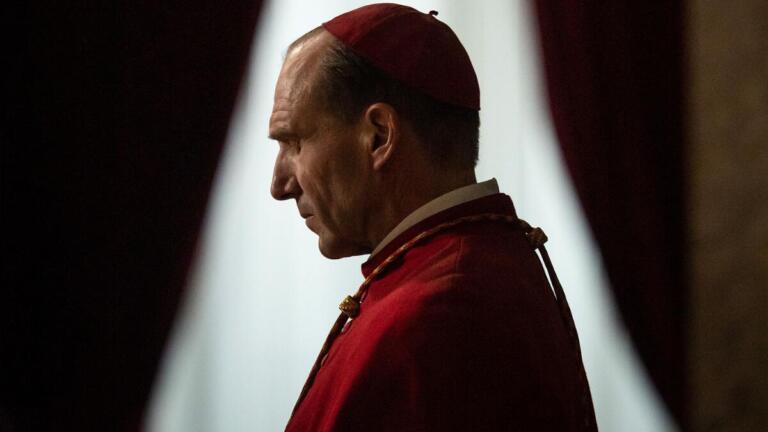 Synopsis of Conclave, a Movie about the Drama Behind the Election of the Pope