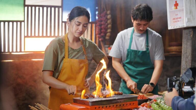 Sinopsis Rahasia Rasa, Perpaduan Tema Kuliner dan Sejarah 12 Sinopsis Rahasia Rasa, Perpaduan Tema Kuliner dan Sejarah