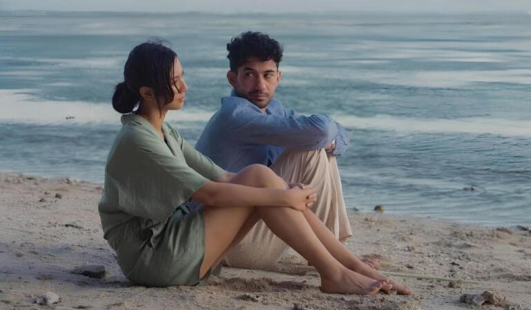 Sinopsis The Most Beautiful Girl in The World, Misi Reza Rahadian Cari Wanita Tercantik 6 Sinopsis The Most Beautiful Girl in The World, Misi Reza Rahadian Cari Wanita Tercantik