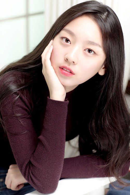 Lee So Min - Biodata Pemain Drakor Heo's Restaurant