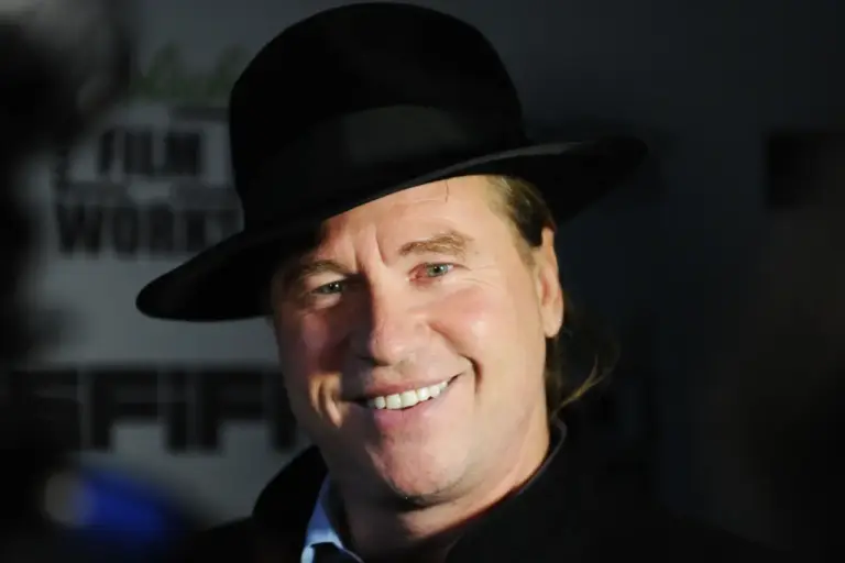 Val Kilmer, Pemeran Bruce Batman Forever, Meninggal Dunia
