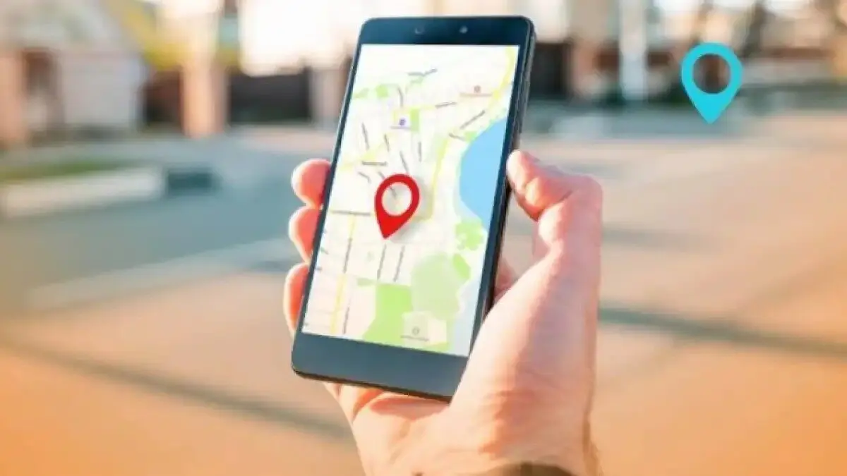 Cara Melacak Lokasi Orang Pakai WhatsApp, Gampang Banget! 10 Cara Melacak Lokasi Orang Pakai WhatsApp, Gampang Banget!