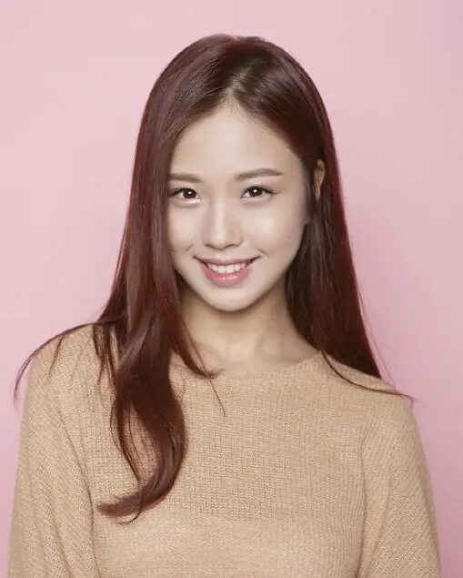 Go Min Si - Biodata Pemain Drakor Tastefully Yours