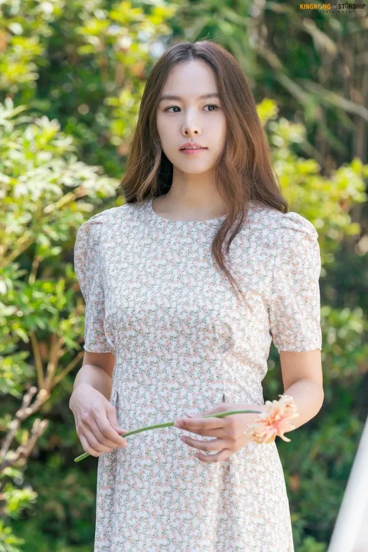 Jo Yoon Hee