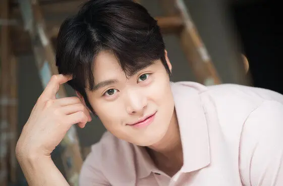 Kim Dong Hyun - Biodata Pemain Second Shot at Love