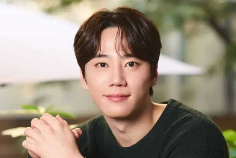 Lee Jun Young