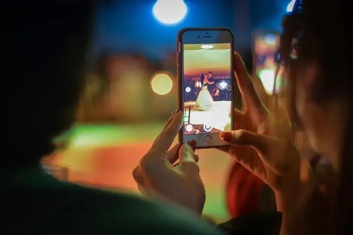 5 Rekomendasi Aplikasi Pembuat Video Bokeh Terbaik 2025