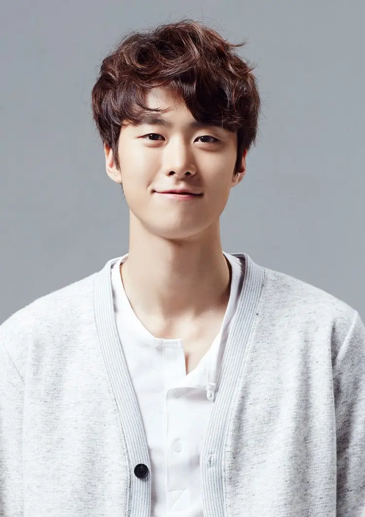 Gong Myung - Biodata Pemain Mercy for None