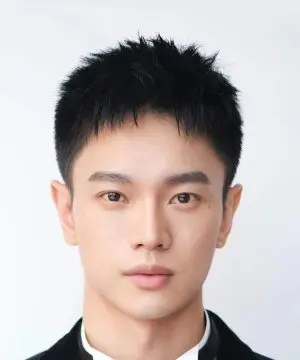 Huang Ting Xuan - Biodata Pemain Drama China Reborn