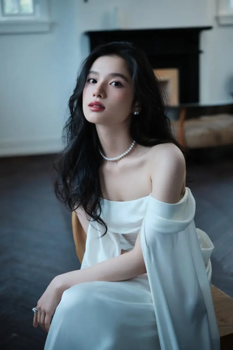 Zhang Jing Yi