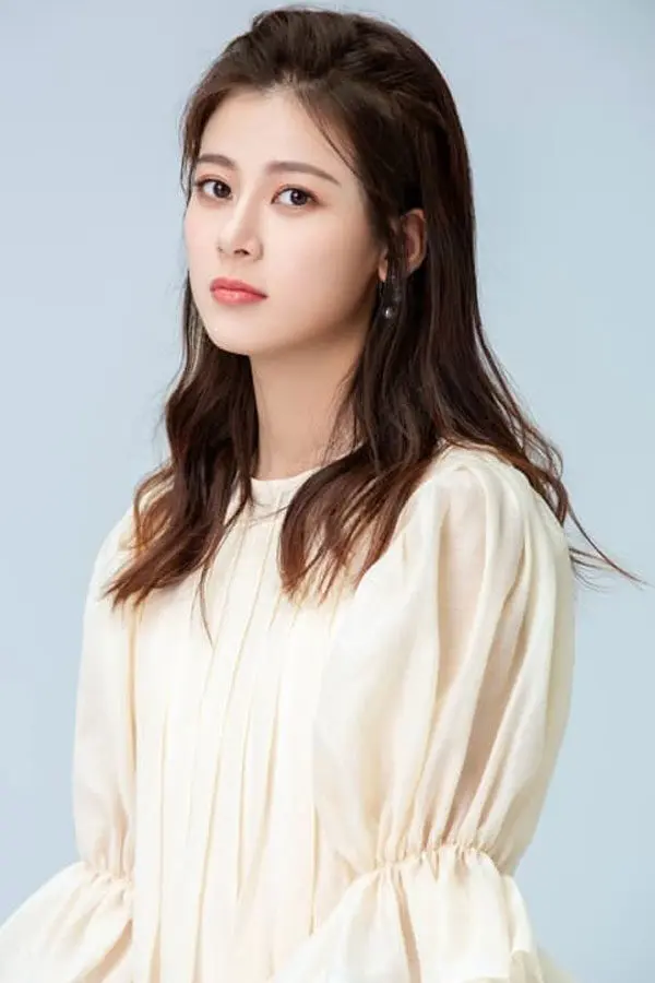 Zhao Zhao Yi - Biodata Pemain Drama China Feud