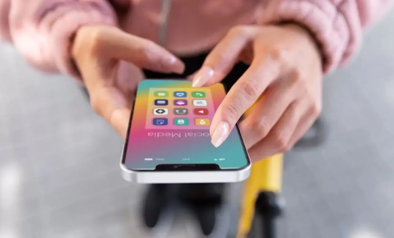 Layar IPS: Rahasia Visual Memukau di Smartphone dan TV – Kelebihan, Kekurangan, dan Mengapa Anda Perlu Tahu!