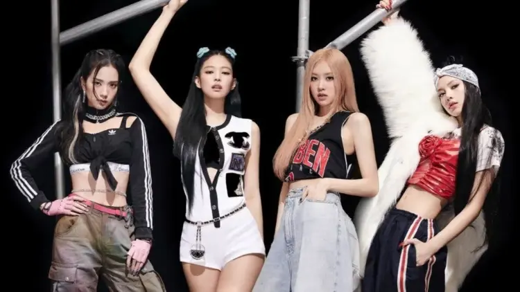 Image: Girl Grup K-Pop Tampil Sexy