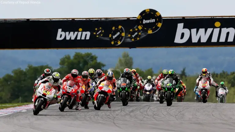 Cara Nonton Live Streaming MotoGP 2025, Gratis dan Legal