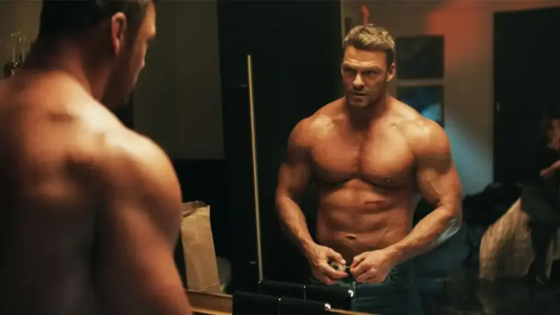 Alan Ritchson