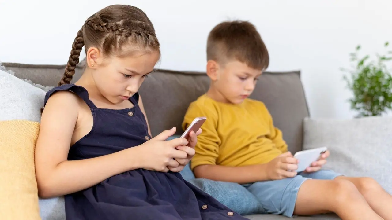 7 Rekomendasi Aplikasi Pantau HP Anak Terbaik 2025