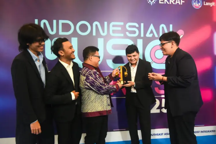 Indonesian Music Awards 2025/Jawa Pos
