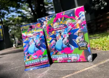 Pokémon Game Kartu Koleksi Seri “kobaran Biru”