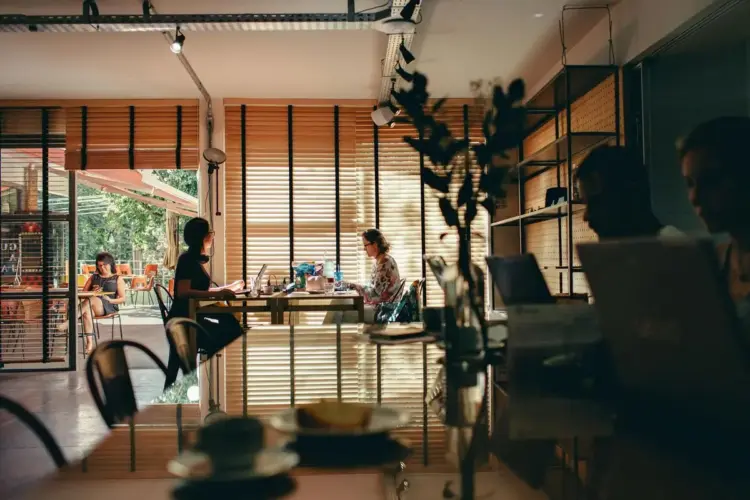 Image: Pexels/Helena Lopes