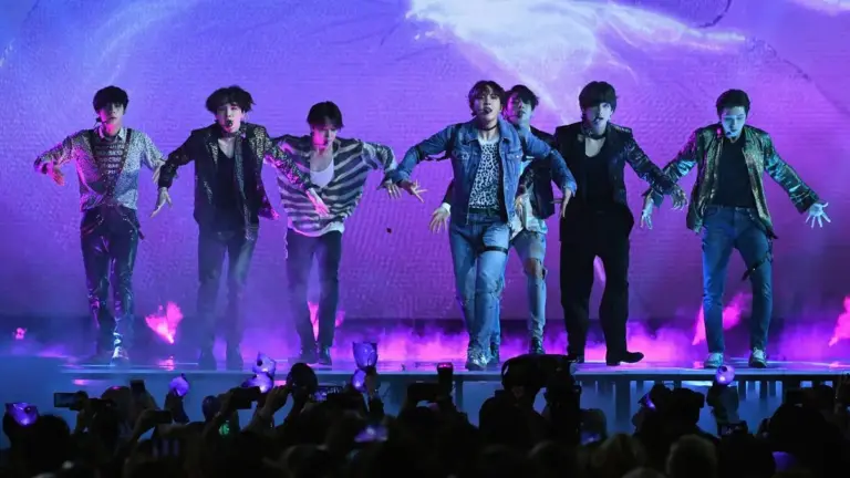 BTS akan Adakan Konser Gratis di Gwanghwamun