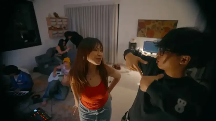 Garam & Madu/Tenxi, Naykilla & Jemsii