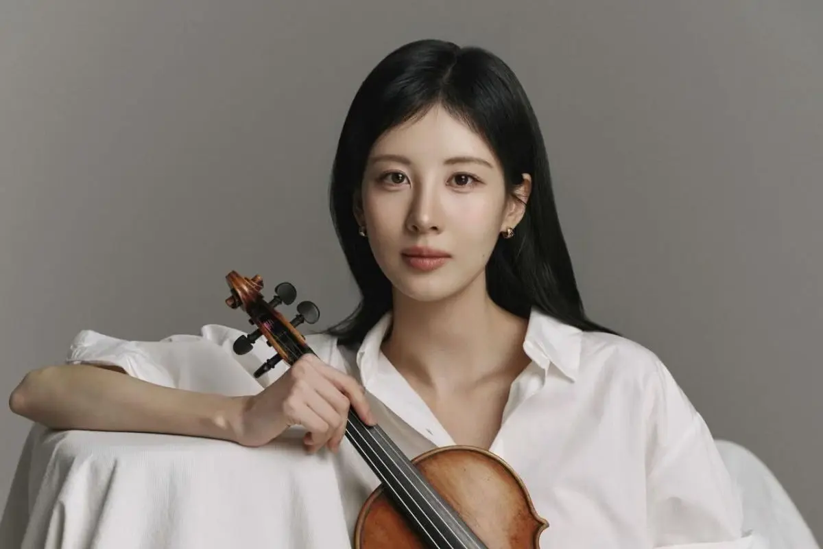 Seohyun SNSD akan jadi Solois Biola di Konser Orkestra