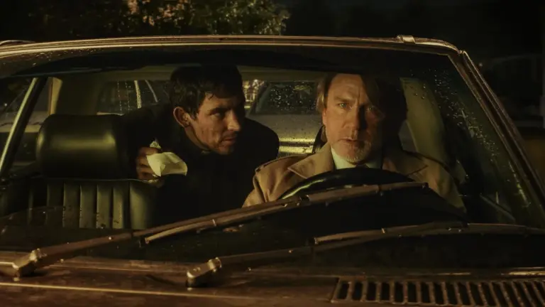 10 Fakta Menarik Wake Up Dead Man yang Jarang Diketahui, Film Knives Out Paling Gelap