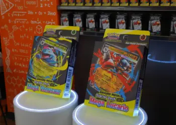 Pilar Evolusi Mega Starter Deck Ex