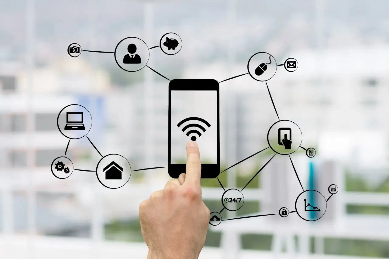 7 Tips Aman Pakai Wifi Publik agar Data Tak Dicuri!