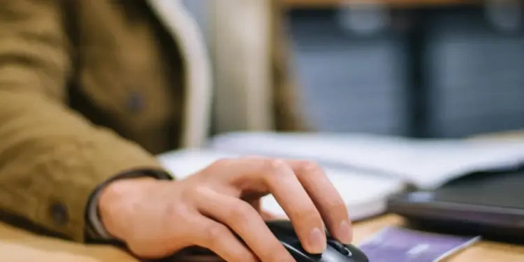 Kelebihan dan Kekurangan Wireless Mouse