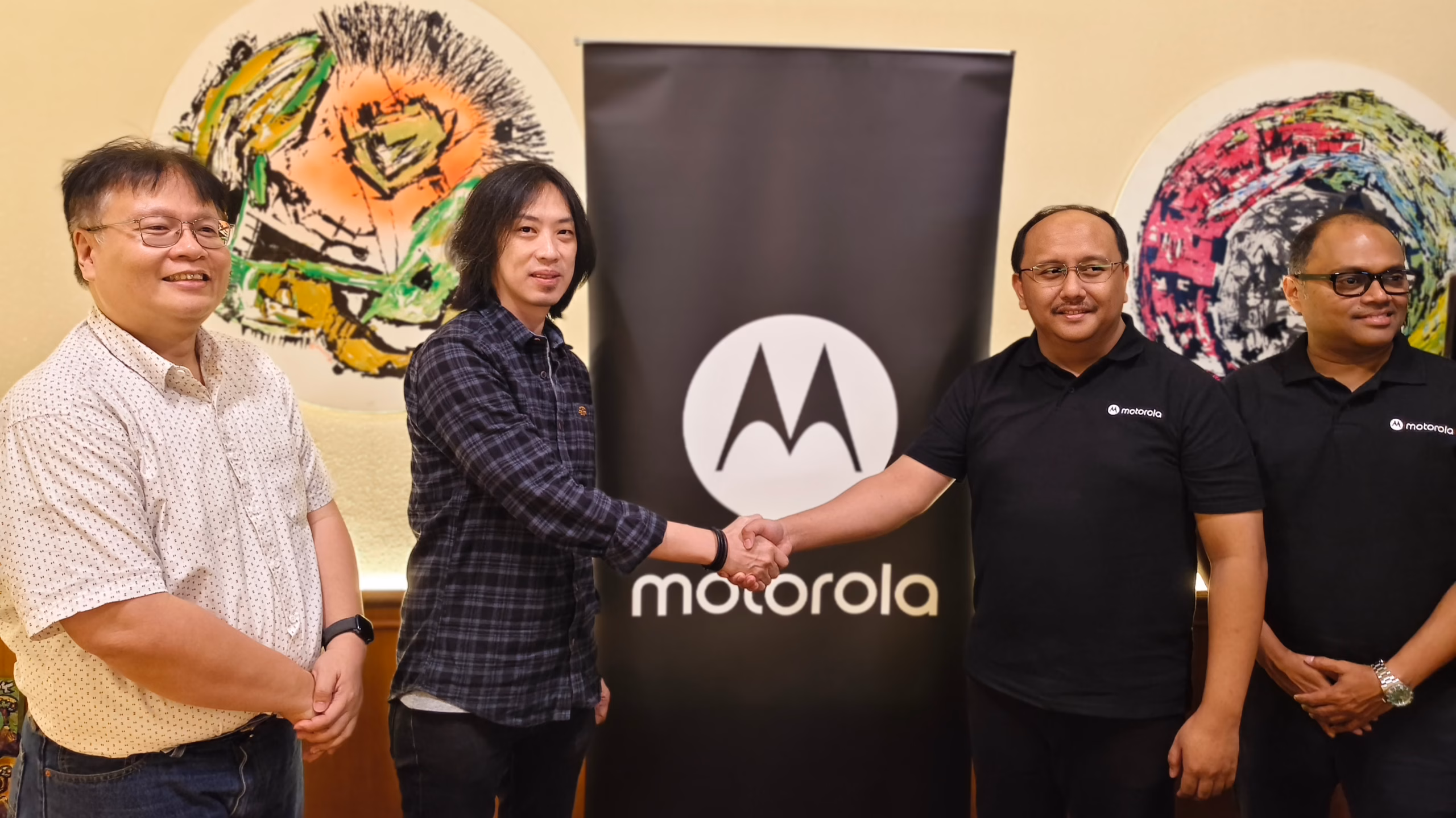 Motorola X Erajaya
