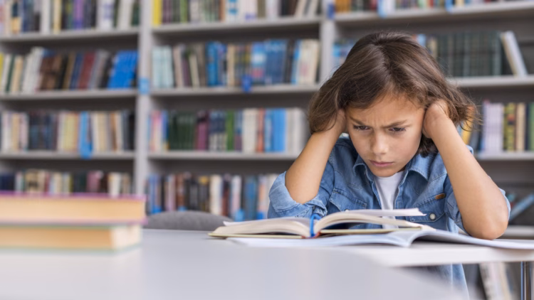 Kemampuan Membaca Anak Menurun Akibat Medsos, Ini Kata Riset 1 Riset Ungkap Media Sosial Bisa Turunkan Literasi dan Kosa Kata Anak