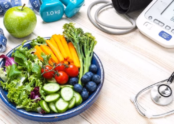 Tips Diet Penurun Tekanan Darah Tinggi ala Metode DASH