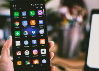 7 Fitur Terbaik HP Lawas yang Kini Sudah Punah di Era Modern
