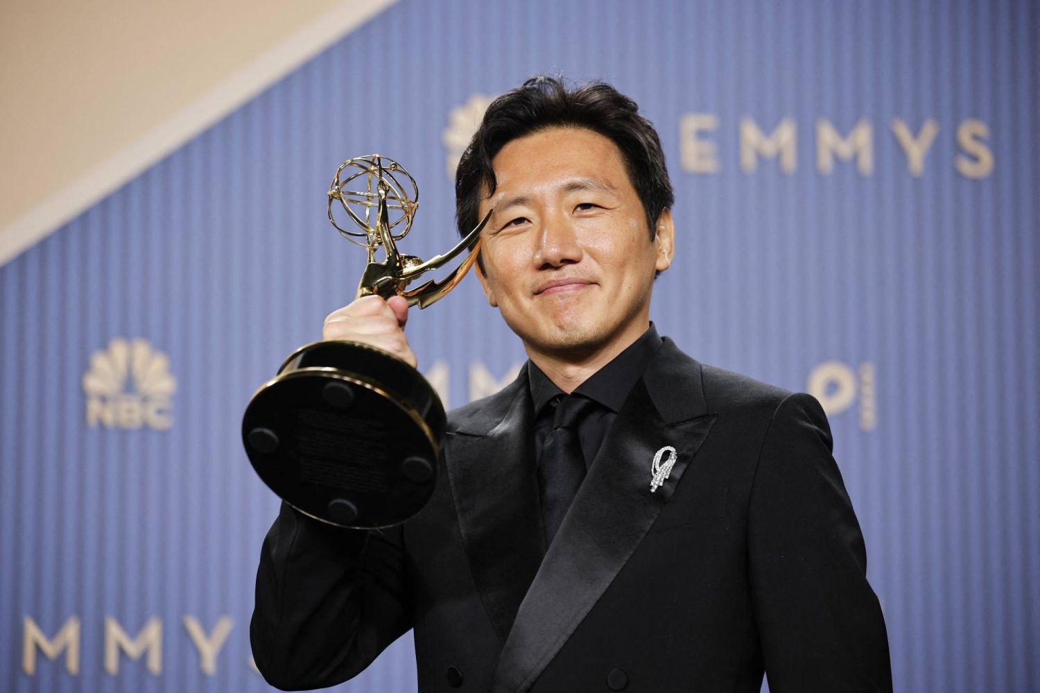 Hiro Murai Jadi Sutradara Asia Pertama Raih Emmy Awards